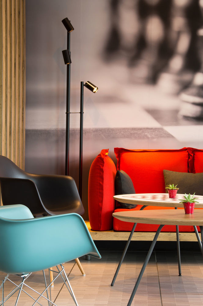 Отель Ibis Montceau Les Mines Экстерьер фото